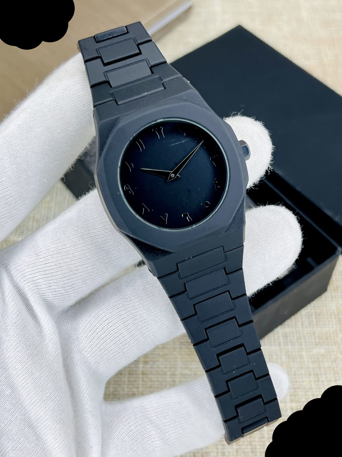 HM Arabic Aura Watch